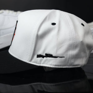 SNIPER LA WHT/BLK (5 PANEL)