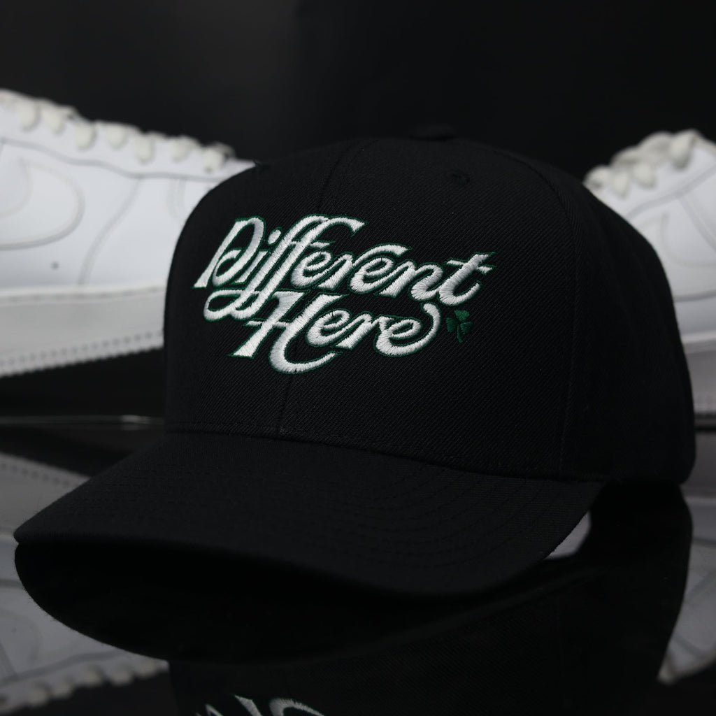 BOSTON "Different Here" BLK (GREEN UV)