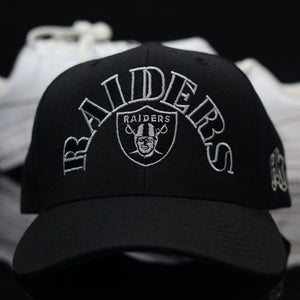 BOLD RAIDERS Black (Green UV)