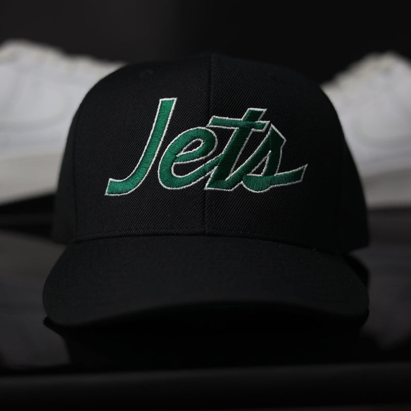 JETS SCRIPT BLACK (Green UV)